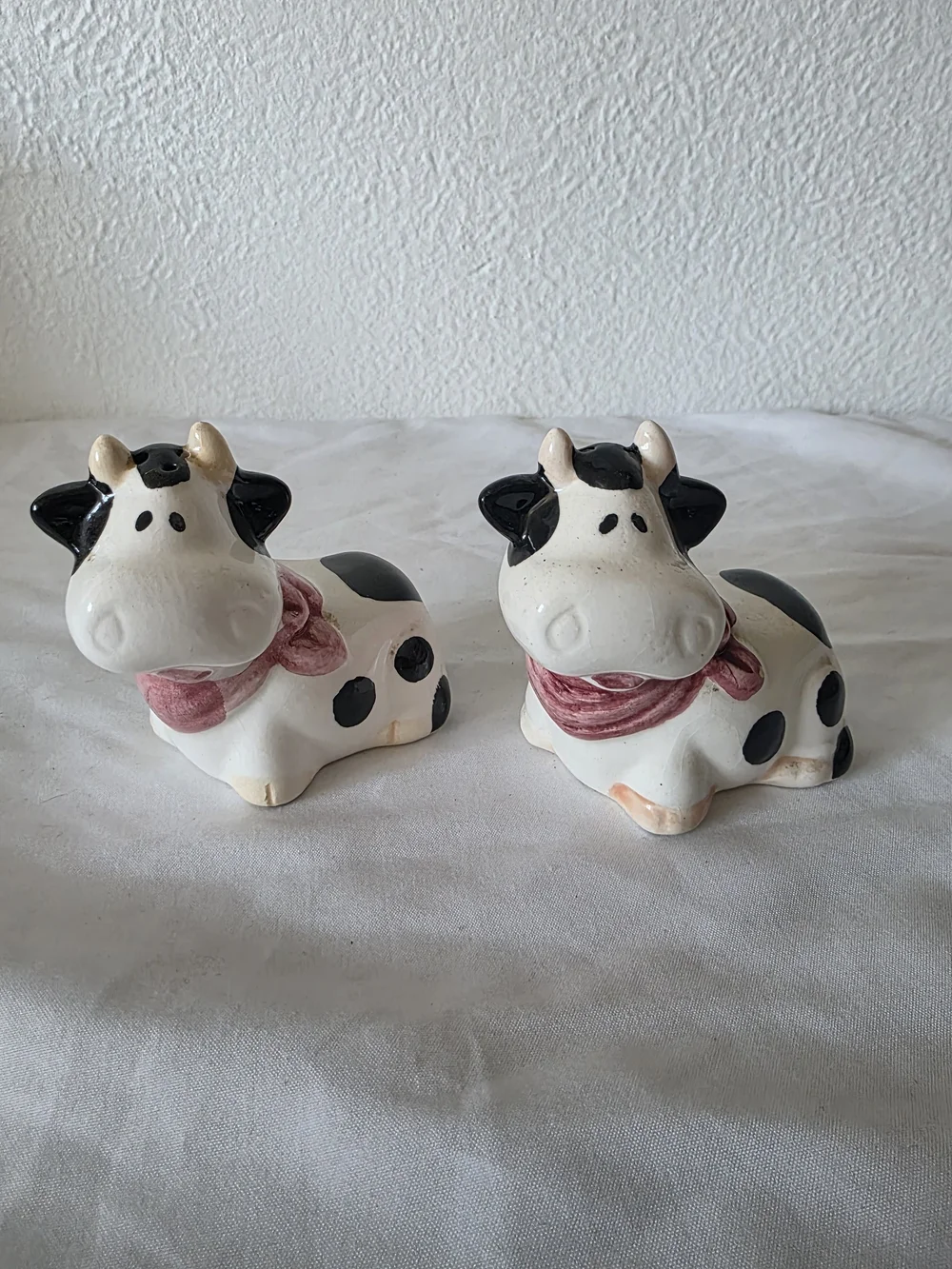 Vintage Holstein Cows Ceramic Salt & Pepper Shakers